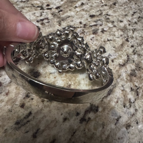 givenchy bracelet - Picture 4 of 4